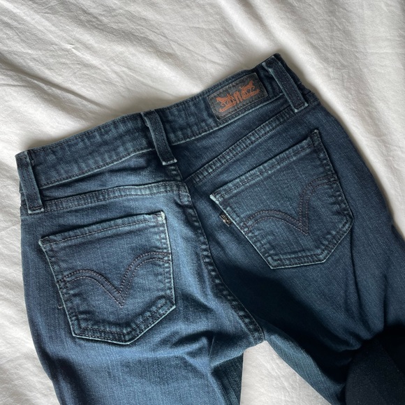 Levi’s 535 Skinny Jeans - Picture 3 of 3